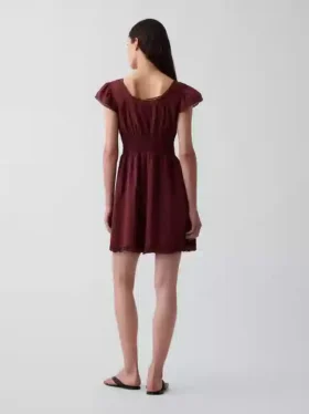 Minivestito con scollo rotondo e bordi in pizzo