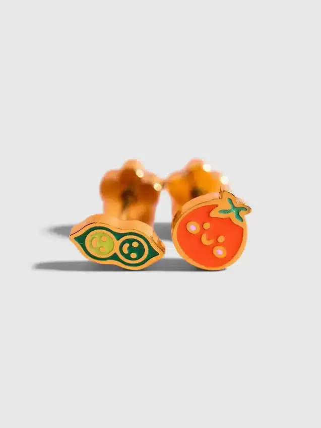 Orecchini a vite Pierced Co a forma di baccello di pisello / pomodoro