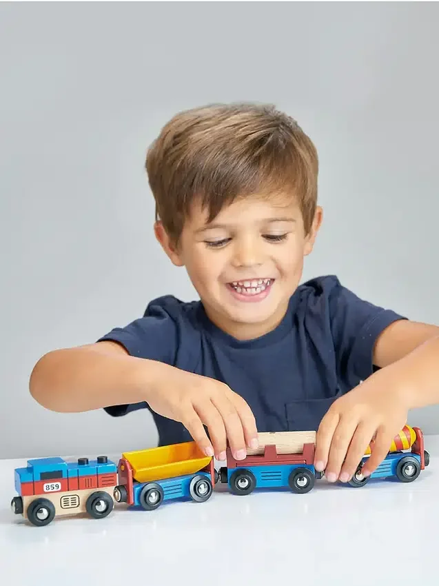 Pacchetto di giocattoli per bambini piccoli “Adventure Trains”