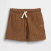 Pantaloncini a waffle neonato & bebè con vestibilità a pantaloncino