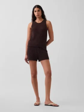 Pantaloncini comodi all'uncinetto in 100% cotone