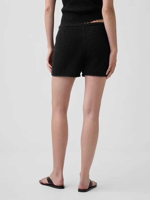 Pantaloncini comodi all'uncinetto in 100% cotone