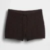 Pantaloncini comodi all'uncinetto in 100% cotone