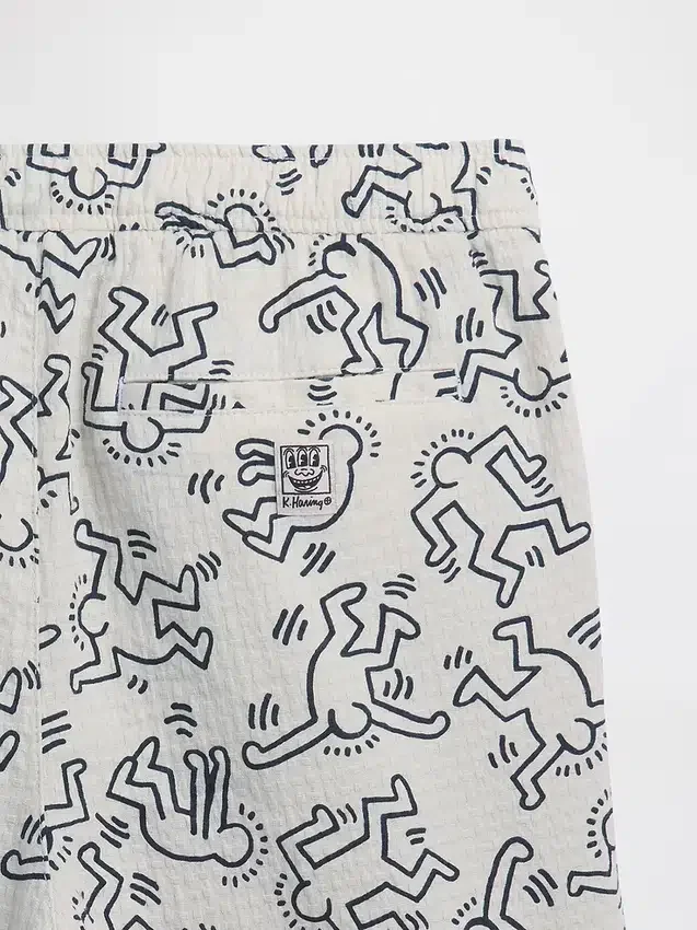 Pantaloncini comodi con texture Keith Haring