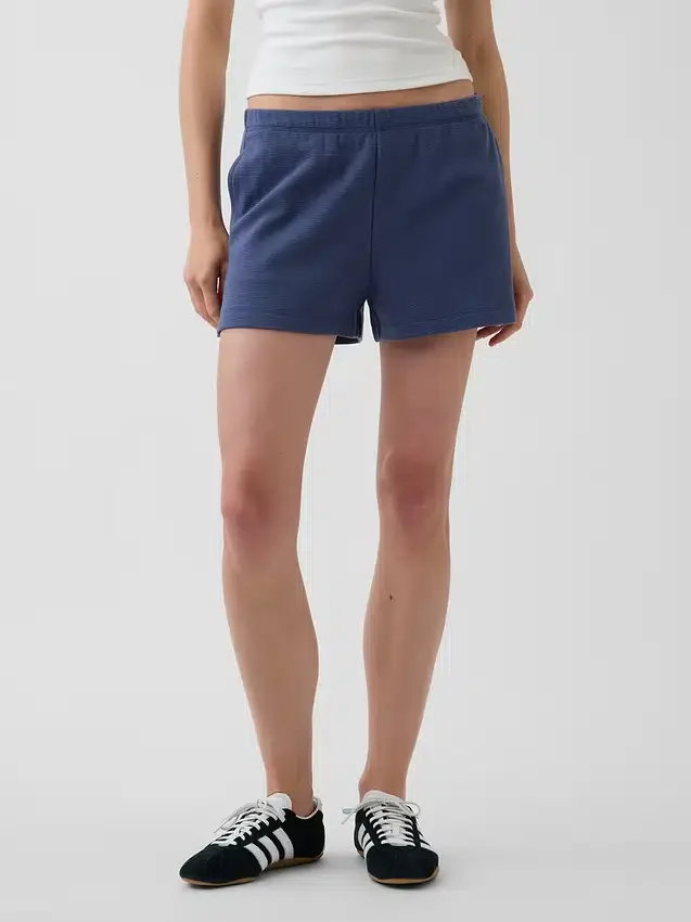 Pantaloncini comodi e casual