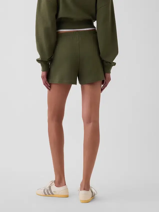 Pantaloncini comodi e casual