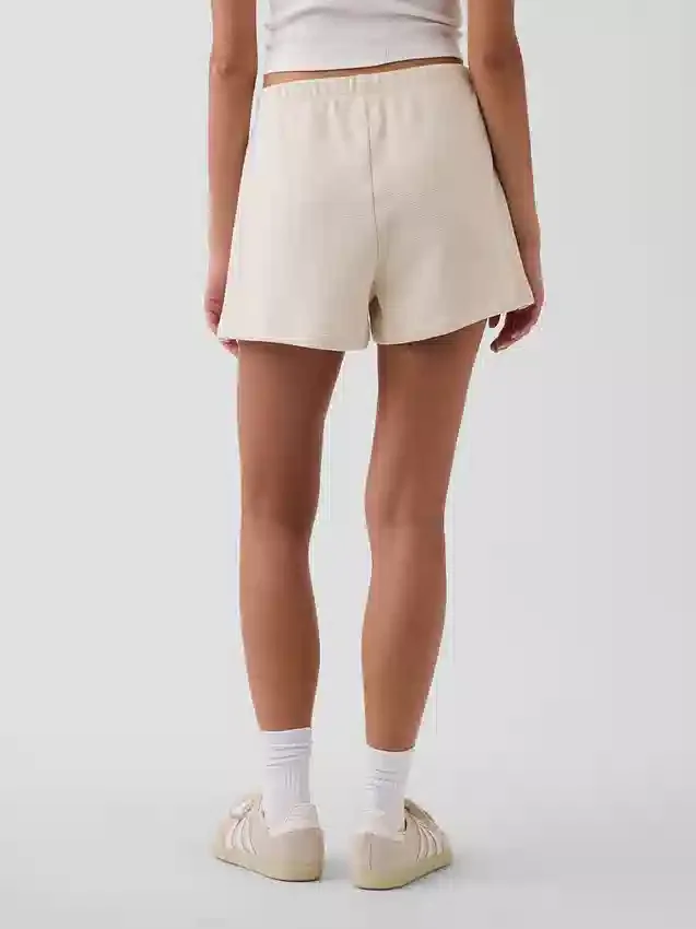 Pantaloncini comodi e casual