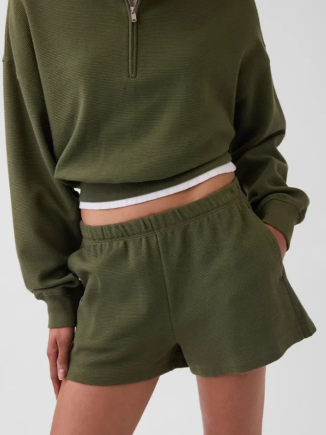 Pantaloncini comodi e casual