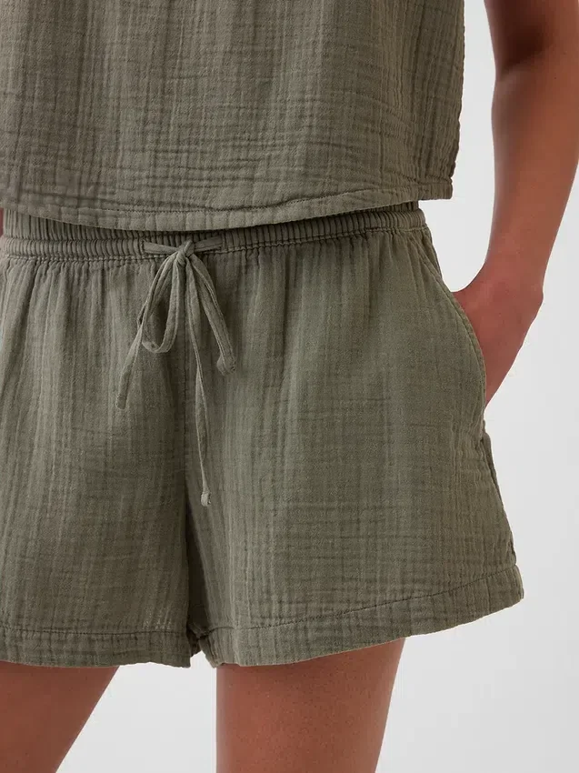 Pantaloncini comodi in garza di cotone a vita media da 4"
