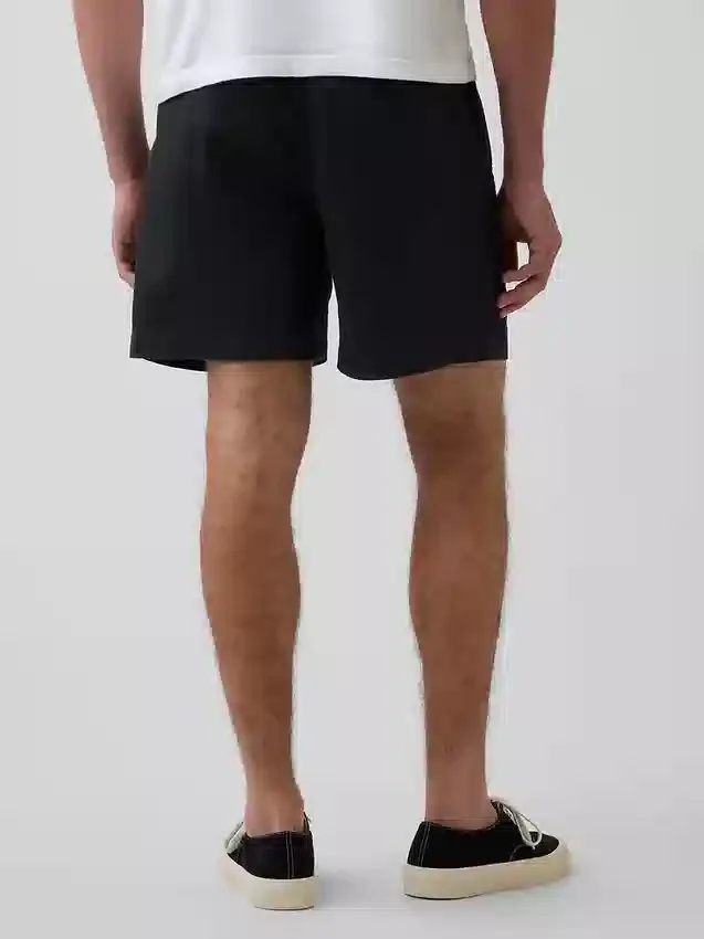 Pantaloncini comodi in misto lino da 5,5"