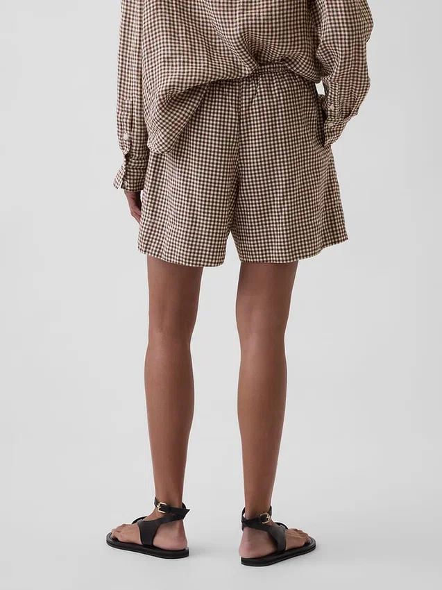 Pantaloncini comodi in misto lino da 6"