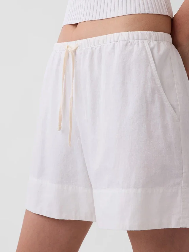 Pantaloncini comodi in misto lino da 6"