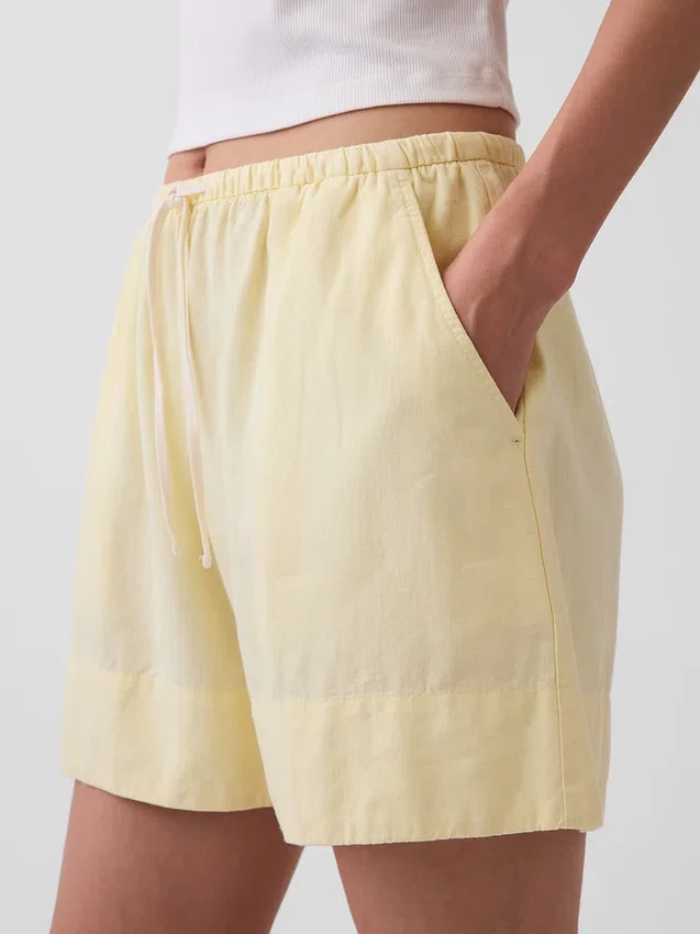 Pantaloncini comodi in misto lino da 6"