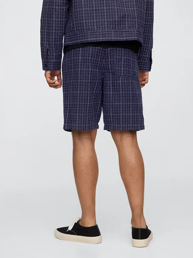 Pantaloncini comodi in misto lino e cotone da 9"