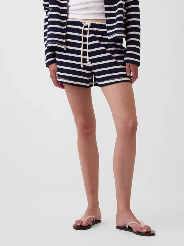 Pantaloncini comodi in spugna da 3,5"