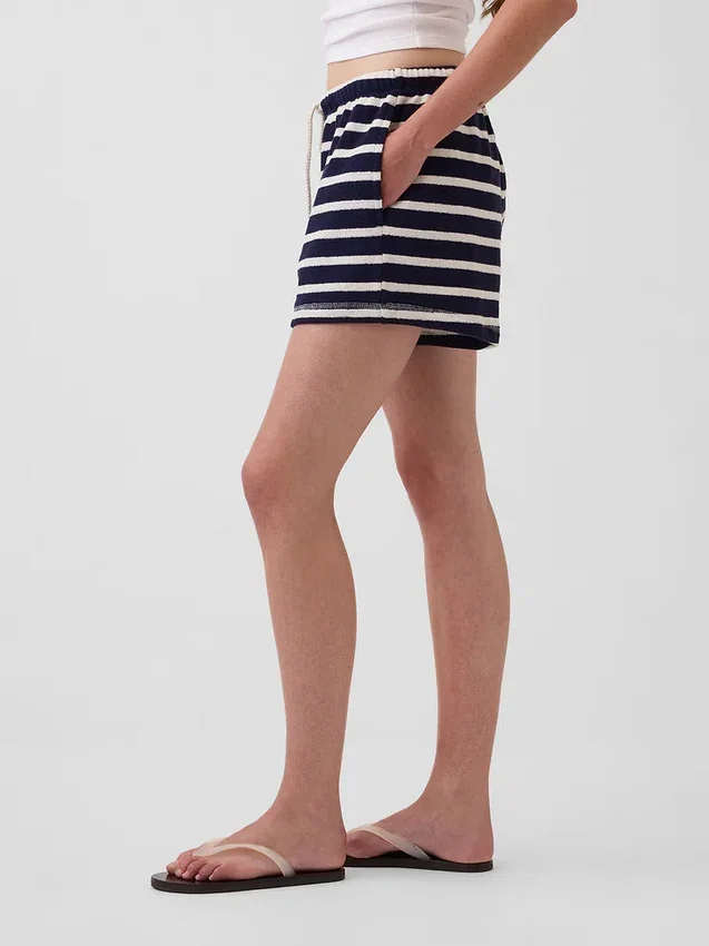 Pantaloncini comodi in spugna da 3,5"