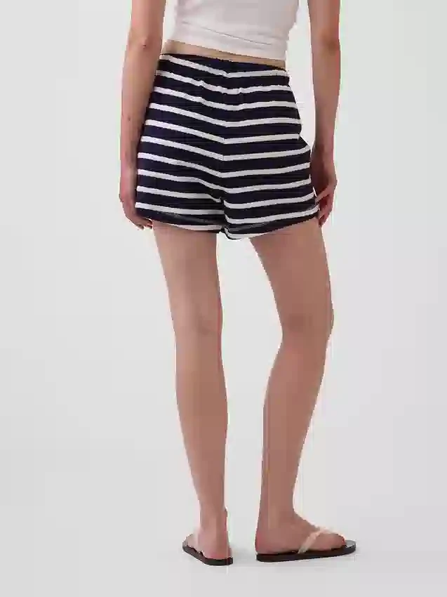 Pantaloncini comodi in spugna da 3,5"