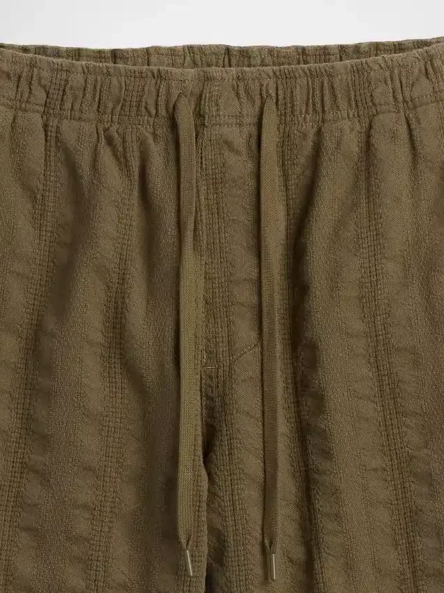 Pantaloncini comodi testurizzati da 7"