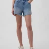 Pantaloncini corti a vita media da 4", morbidissimi e dal taglio morbido