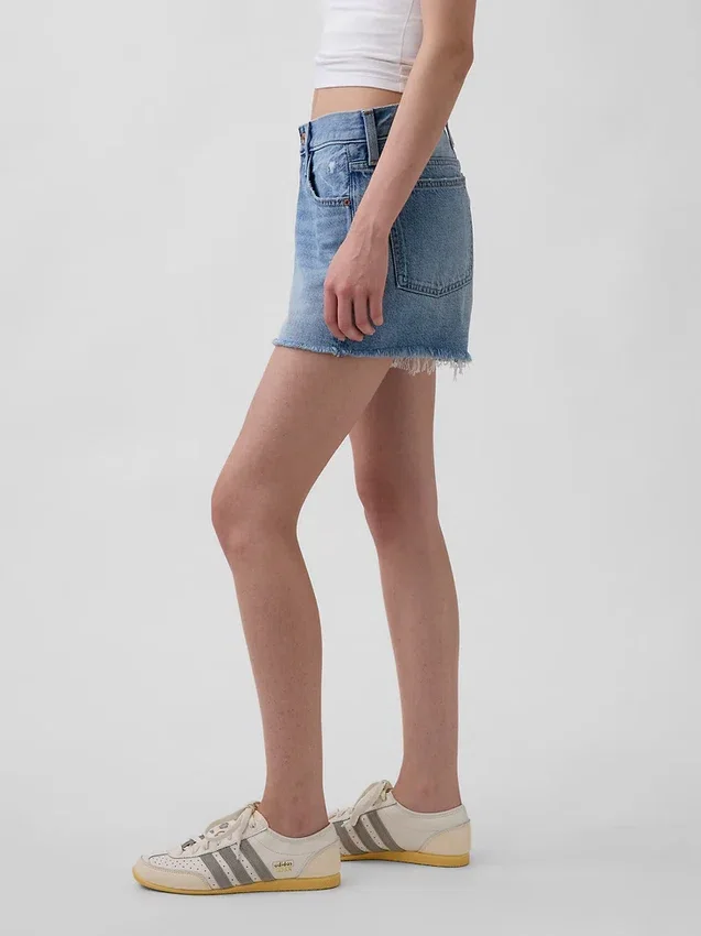 Pantaloncini corti a vita media da 4", morbidissimi e dal taglio morbido