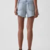 Pantaloncini corti a vita media da 4", morbidissimi e dal taglio morbido