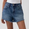 Pantaloncini corti a vita media da 4", morbidissimi e dal taglio morbido