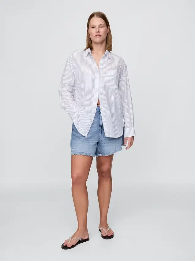 Pantaloncini corti a vita media da 4", morbidissimi e dal taglio morbido