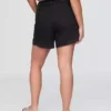 Pantaloncini corti a vita media da 4", morbidissimi e dal taglio morbido