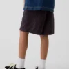 Pantaloncini da bambino dal taglio comodo e rilassato