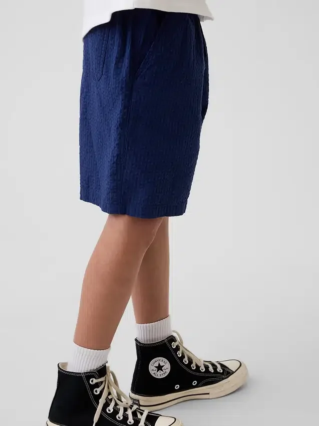 Pantaloncini da bambino dal taglio comodo e rilassato