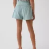 Pantaloncini da bambino in garza di cotone con orlo a farfalla