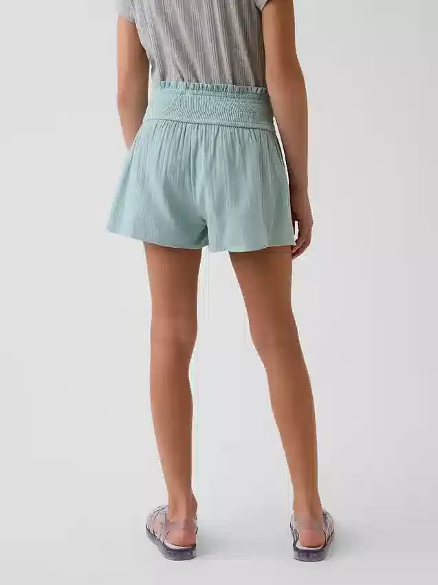 Pantaloncini da bambino in garza di cotone con orlo a farfalla