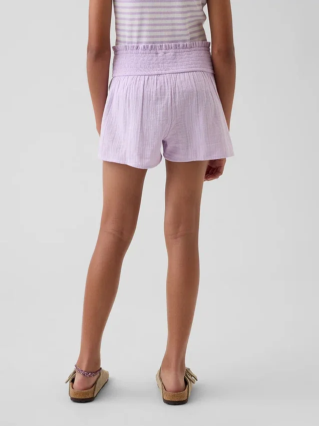 Pantaloncini da bambino in garza di cotone con orlo a farfalla