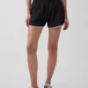 Pantaloncini da corsa GapFit Tech a vita alta