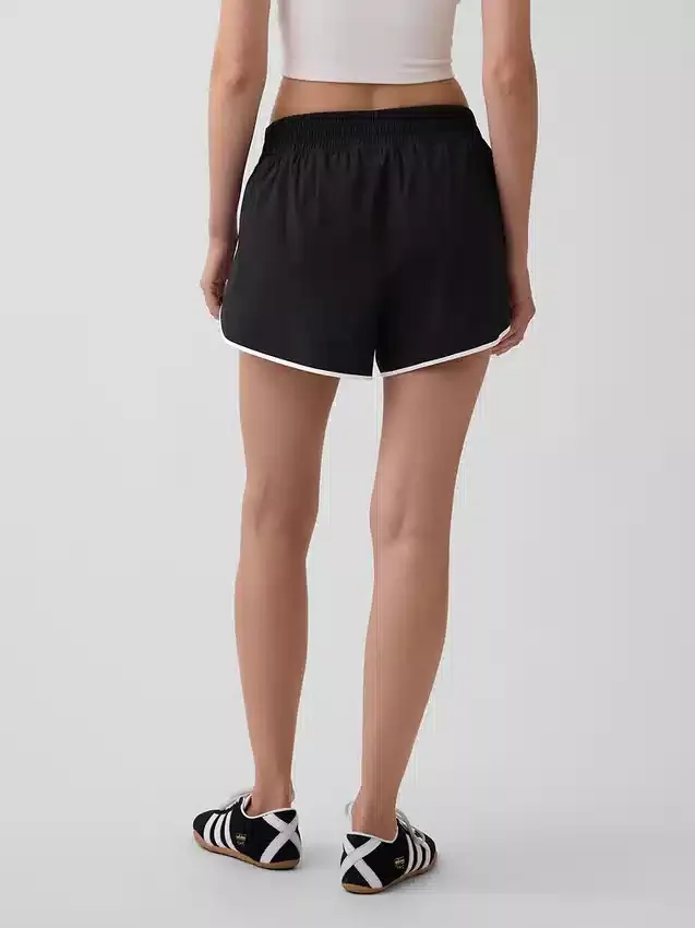 Pantaloncini da corsa GapFit Tech a vita alta