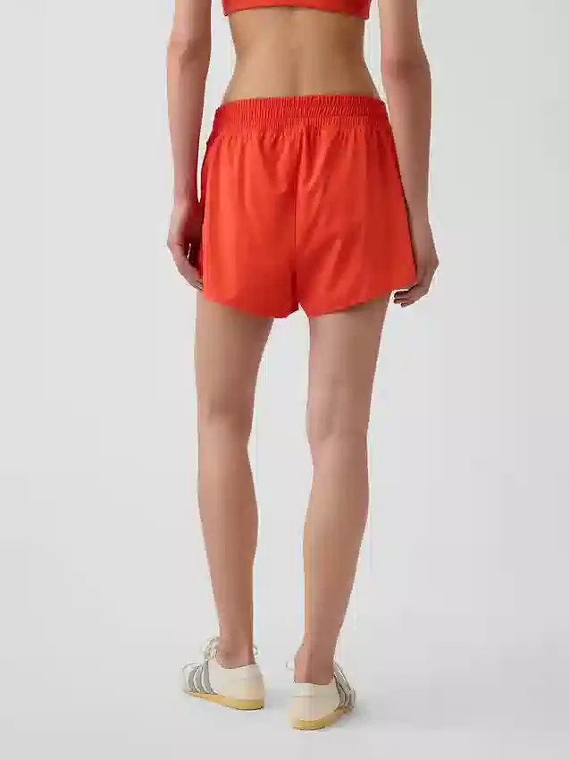 Pantaloncini da corsa GapFit Tech a vita alta