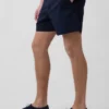 Pantaloncini dal taglio comodo da 5,5"