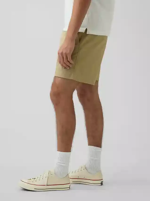 Pantaloncini dal taglio comodo da 5,5"