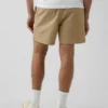 Pantaloncini dal taglio comodo da 5,5"