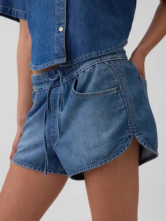 Pantaloncini Easy Dolphin in denim ultra morbido a vita media