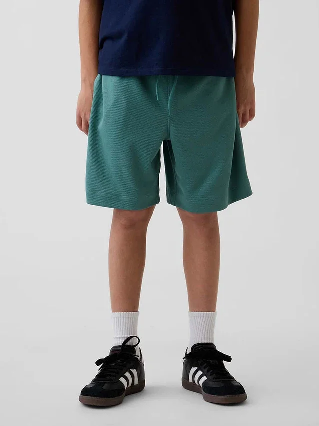 Pantaloncini GapFit da bambino in rete riciclata da 6"