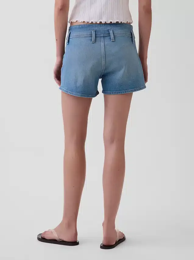 Pantaloncini in denim a vita bassa da 3"