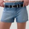 Pantaloncini in denim a vita bassa da 3"