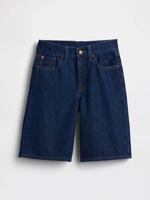 Pantaloncini in denim a vita bassa e linea allungata per bambini