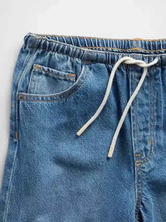Pantaloncini in denim a vita bassa ultrasoft e dal taglio lungo per bambini