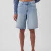 Pantaloncini in denim a vita media e linea allungata da 11"