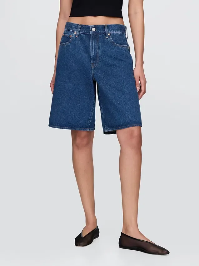 Pantaloncini in denim a vita media e linea allungata da 11"