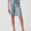 Pantaloncini in denim a vita media e linea allungata per bambini