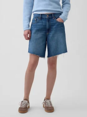 Pantaloncini in denim dal taglio ampio a vita media da 8″