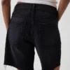 Pantaloncini in denim dal taglio ampio a vita media da 8"